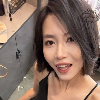 5k  腿型漂亮 腰臀比例讓人眼神離不開