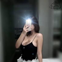 5k  性感又迷人ㄉ大奶「超騷」正妹