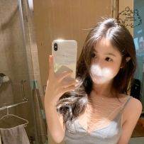 8000  眼睛漂亮 皮膚白皙 小穴緊緻