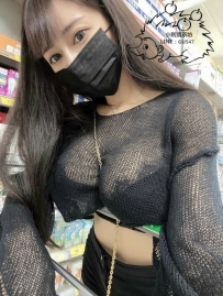 5k  美甲店老闆娘 想要被無套插入