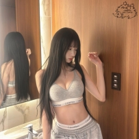 8000  幼齒騷貨學生妹