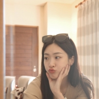 之前那個九千多人的頻道被炸掉，講真的，我到現在都還沒完全消化