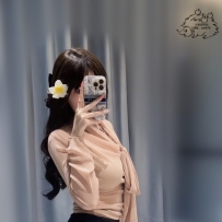 10000  內心火熱淫蕩 美腿美胸