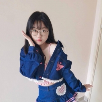 9k  在校可愛甜甜妹學生妹 ~ 不止外表看起來甜甜~