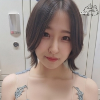 5500  搶眼短髮、可愛臉蛋、超派身材、非常胸狠