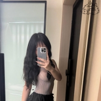 5500  俏皮可愛的鄰家女孩，身子柔軟靈活
