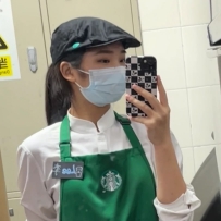 臺中學生妹 清純幼齒 喜歡這種類型的可以約看看了喲